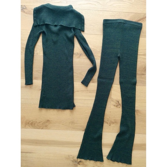 Sandro Paris 2-Piece Ribbed Knit Legging & Zip Collar Sweater Set, Green, Size 2 - Picture 3 of 13